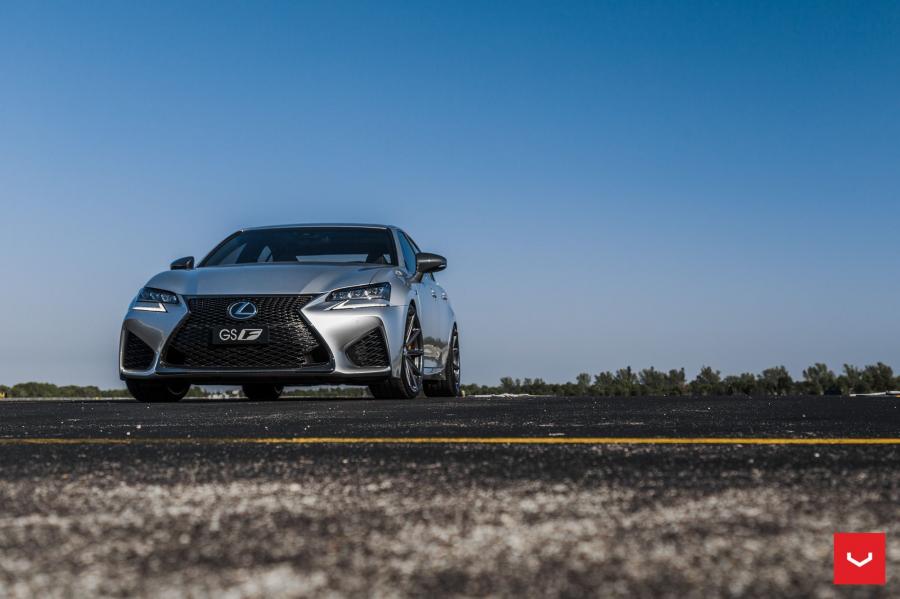  Lexus GS F on Vossen Wheels (VFS-10) 2017 года  (фото 10 из 21)